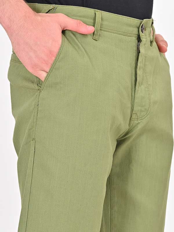 Indian Terrain Men's Regular Fit Solid Green Shorts